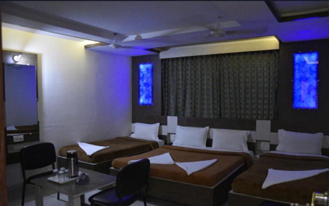 Midtown Hotel Ahmedabad Luaran gambar